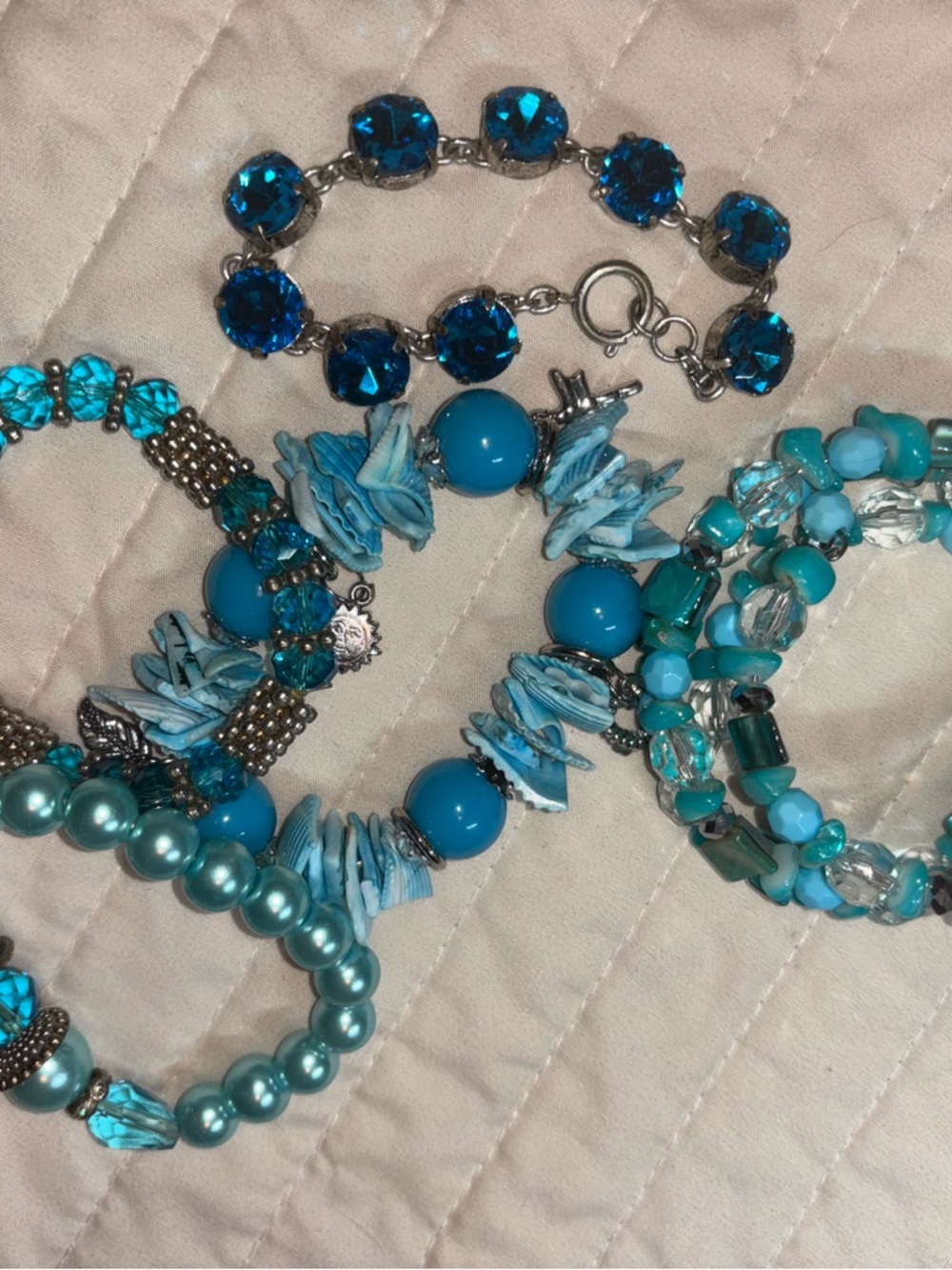 Turquoise Mixed-Bead Women's Bracelet Set
